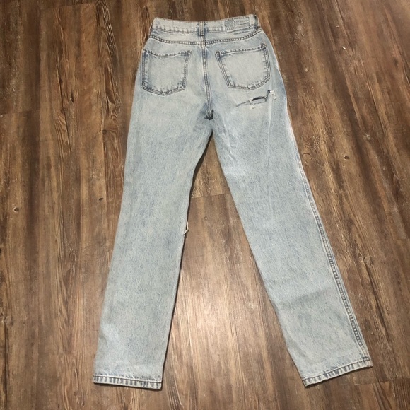 Revice Straight Leg Jeans Women's 26 Distressed Button Fly Light Wash Denim - Picture 5 of 7